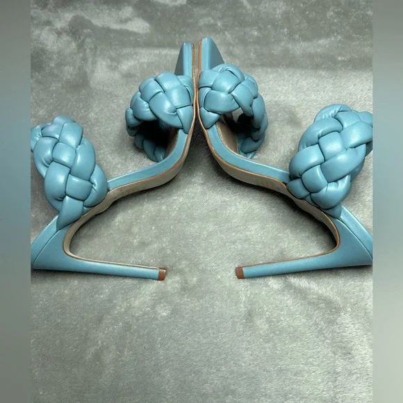 Steve Madden Light Blue Braided Heels Size 8 - Picture 6 of 9